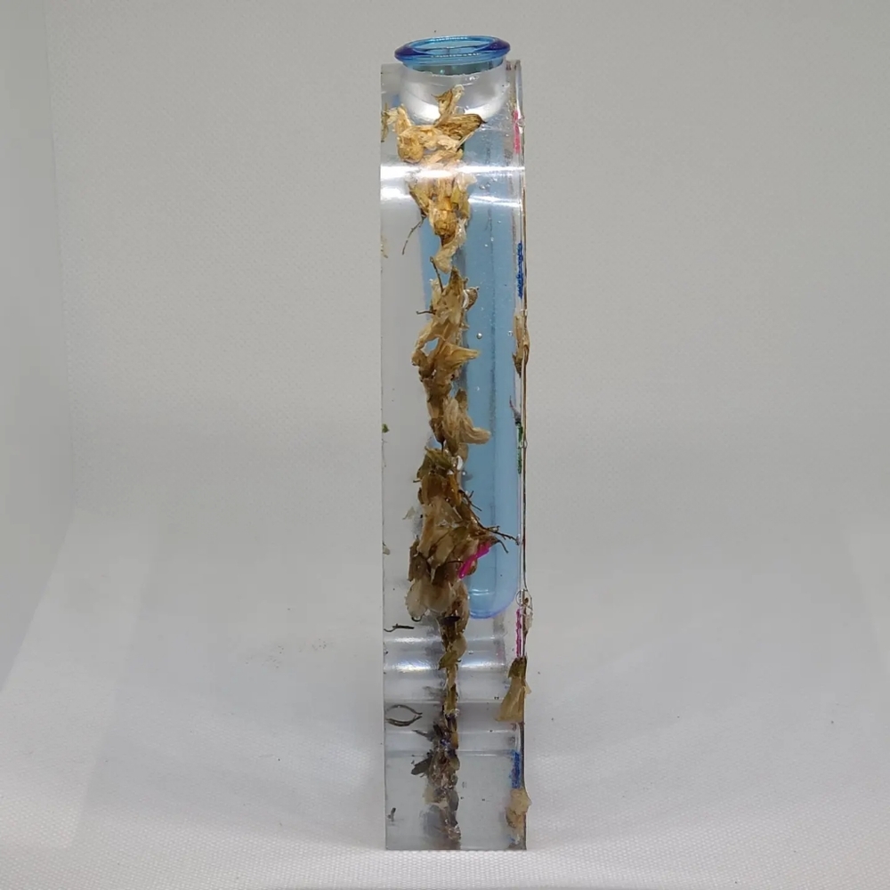 Music Note Flower Vase - Picture 2 of 4
